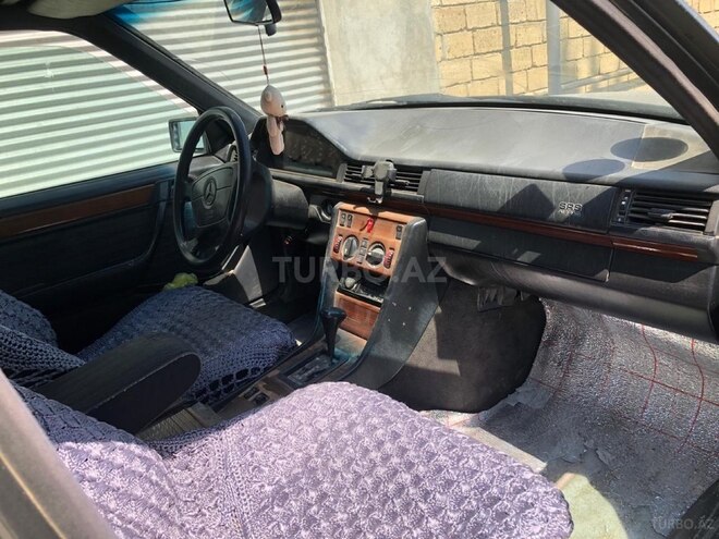 Mercedes E 220 1993, 424,079 km - 2.2 l - Lənkəran