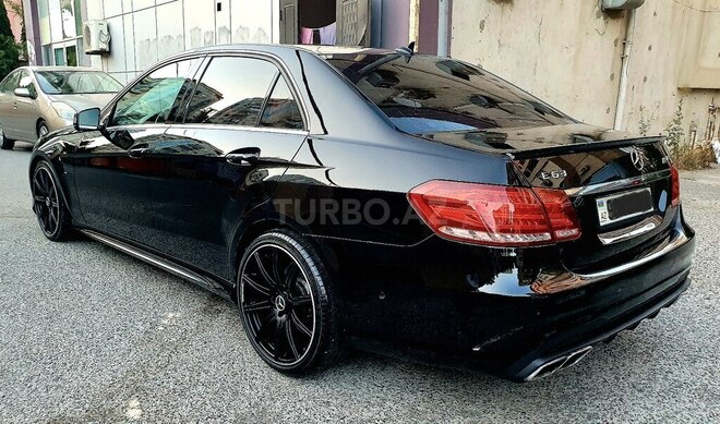 Mercedes E 200 2010, 297,000 km - 1.8 l - Bakı