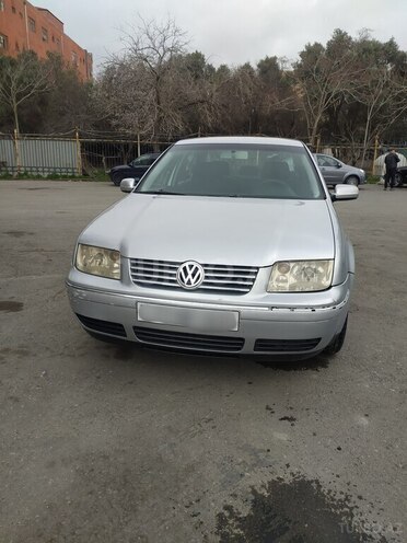 Volkswagen Bora 2003, 255,000 km - 1.6 л - Bakı