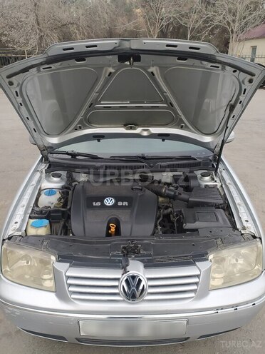 Volkswagen Bora 2003, 255,000 km - 1.6 л - Bakı
