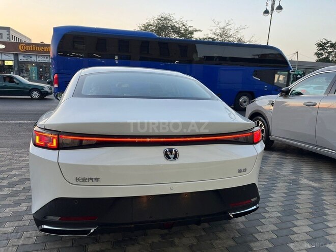 Changan Eado-6