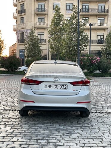Hyundai Avante 2016, 176,000 km - 1.6 l - Bakı