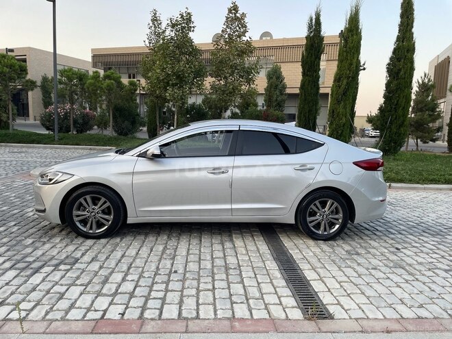 Hyundai Avante 2016, 176,000 km - 1.6 l - Bakı