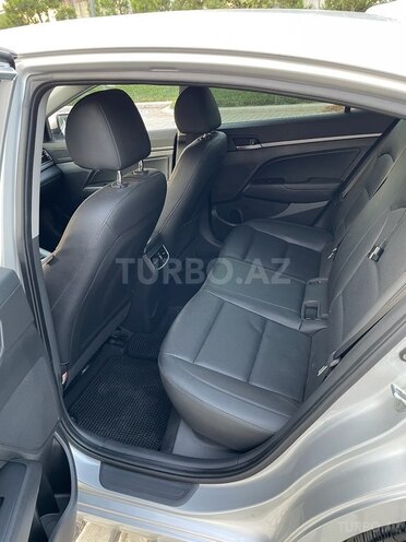 Hyundai Avante 2016, 176,000 km - 1.6 l - Bakı