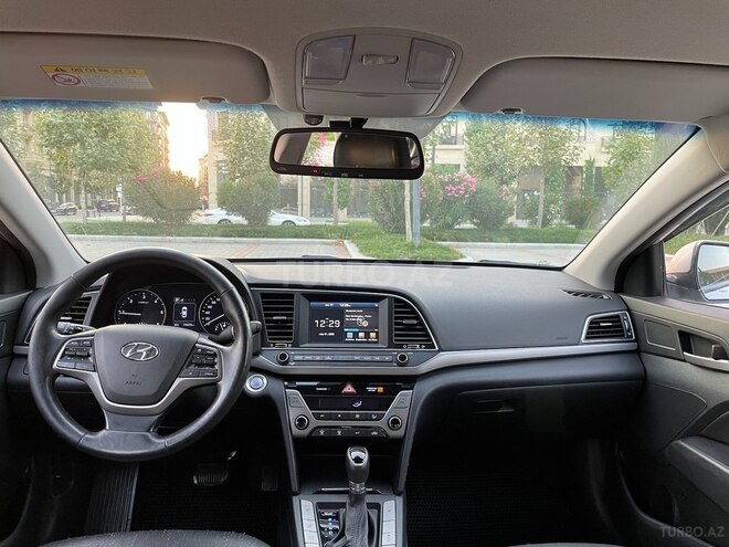 Hyundai Avante 2016, 176,000 km - 1.6 l - Bakı