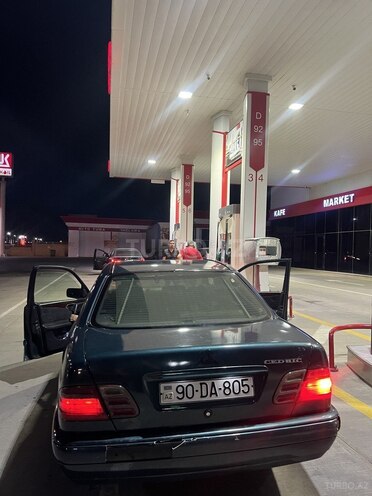 Mercedes E 300 d 1996, 326,000 km - 3.0 l - Bakı