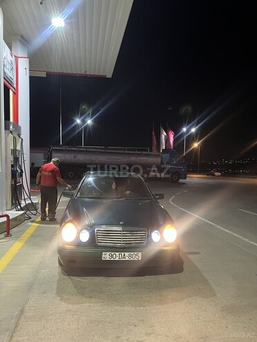 Mercedes E 300 d 1996, 326,000 km - 3.0 l - Bakı