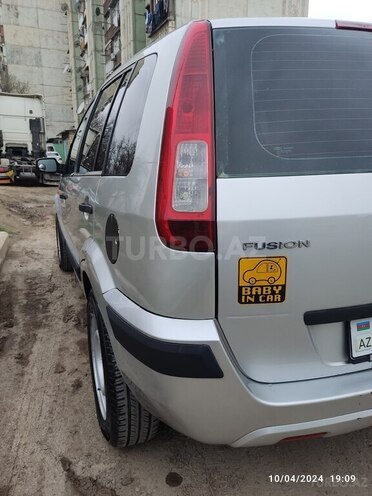 Ford Fusion 2007, 290,870 km - 1.4 l - Gəncə