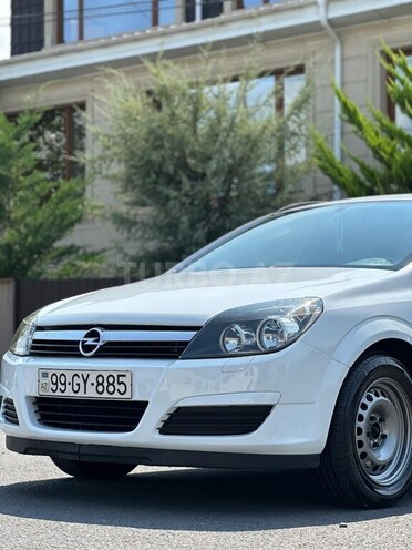 Opel Astra 2005, 325,276 km - 1.4 l - Zaqatala