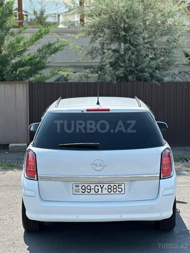 Opel Astra 2005, 325,276 km - 1.4 l - Zaqatala