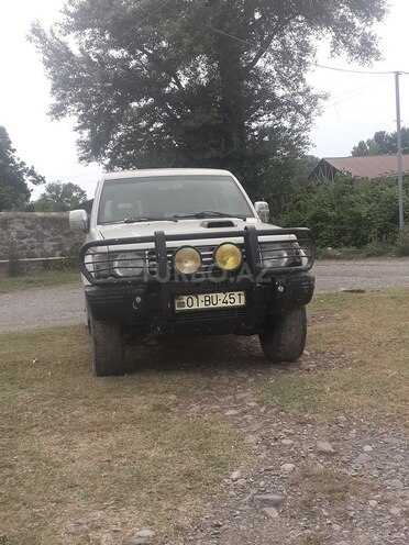 Mitsubishi Pajero 1993, 325,000 km - 2.8 л - Bakı