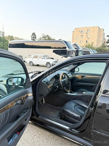 Mercedes E 350 2006, 310,000 km - 3.5 l - Bakı