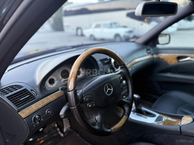 Mercedes E 350 2006, 310,000 km - 3.5 l - Bakı