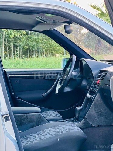 Mercedes C 200 1998, 212,000 km - 2.0 l - İmişli
