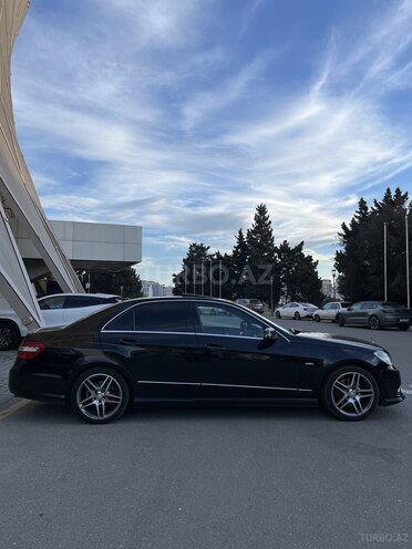 Mercedes E 200 2011, 220,000 km - 1.8 l - Bakı