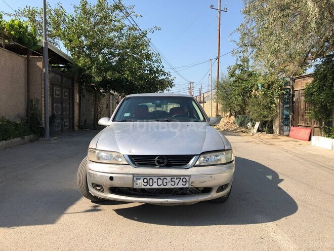 Opel Vectra 1999, 460,000 km - 2.0 l - Bakı