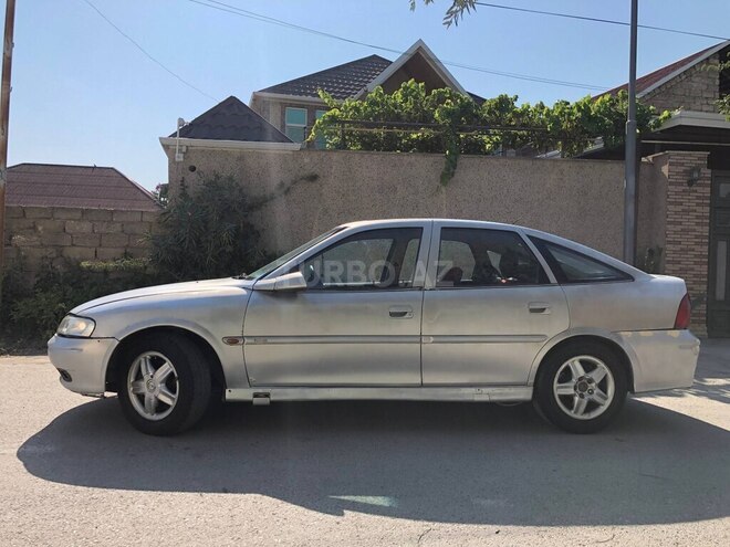 Opel Vectra 1999, 460,000 km - 2.0 l - Bakı