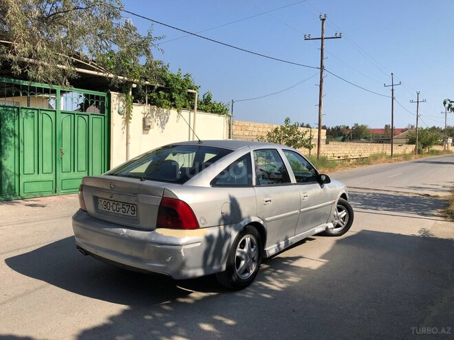 Opel Vectra 1999, 460,000 km - 2.0 l - Bakı