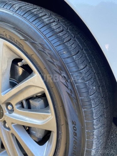Hyundai Elantra 2015, 201,168 km - 1.8 л - Zaqatala