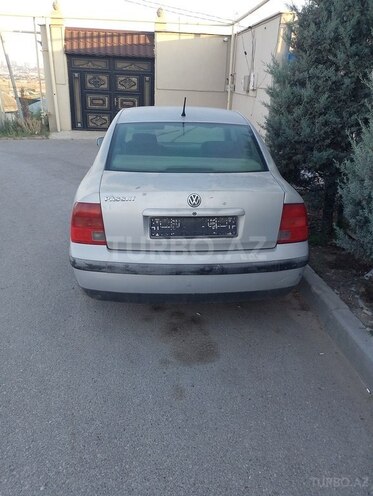 Volkswagen Passat 1997, 400,000 km - 2.8 л - Bakı