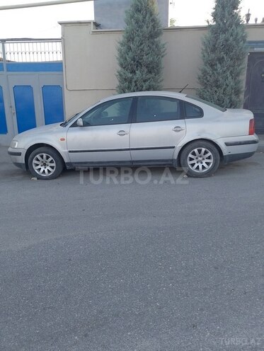 Volkswagen Passat 1997, 400,000 km - 2.8 л - Bakı