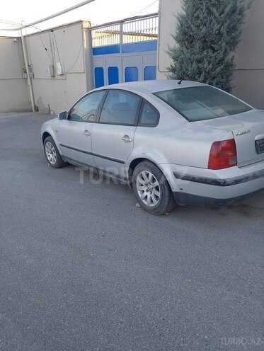 Volkswagen Passat 1997, 400,000 km - 2.8 л - Bakı