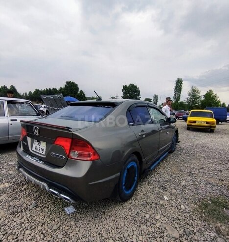 Honda Civic 2009, 150,000 km - 1.3 l - Bərdə