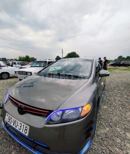 Honda Civic 2009, 150,000 km - 1.3 l - Bərdə