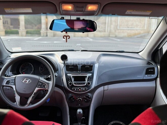 Hyundai Accent 2015, 152,888 km - 1.6 l - Bakı