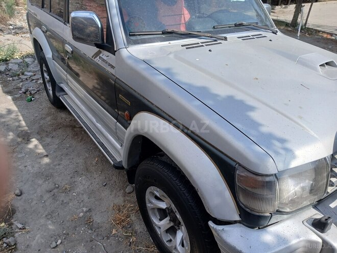 Mitsubishi Pajero 1993, 190,000 km - 2.8 l - Bakı