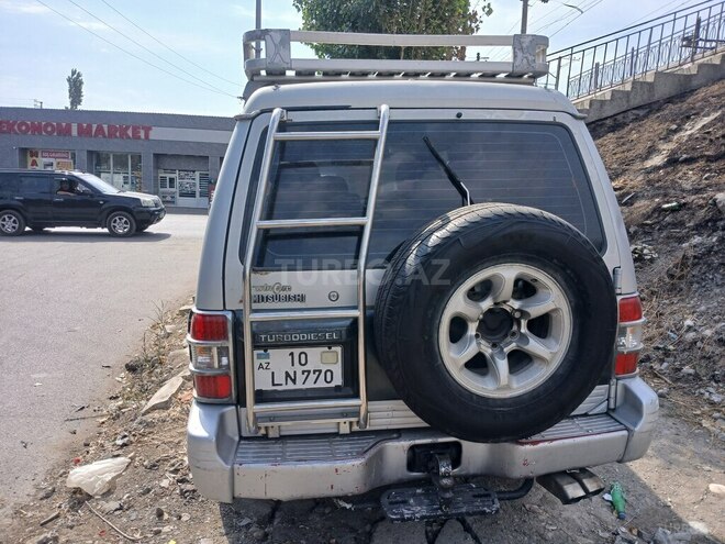 Mitsubishi Pajero 1993, 190,000 km - 2.8 l - Bakı