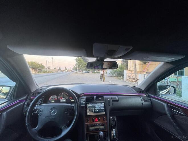 Mercedes E 220 d 2000, 580,000 km - 2.2 l - Bakı