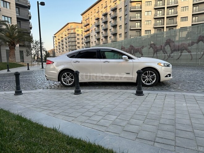 Ford Fusion (North America) 2015, 275,198 km - 2.0 l - Bakı