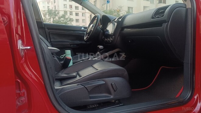 Volkswagen Jetta 2010, 196,580 km - 2.0 л - Bakı