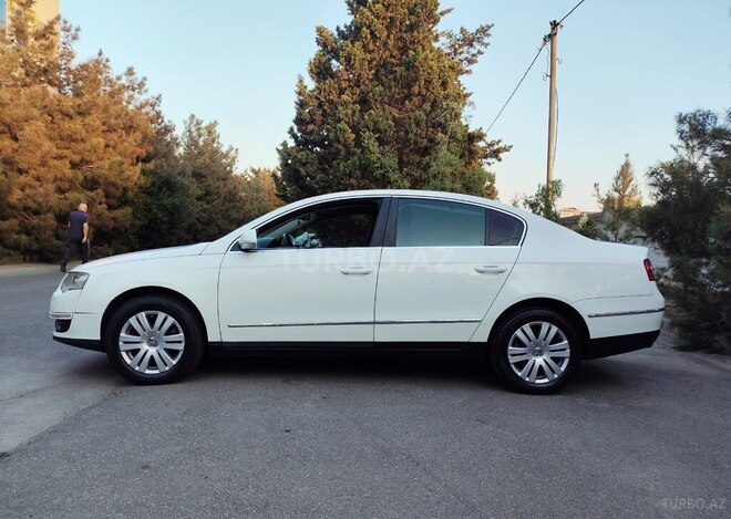 Volkswagen Passat 2010, 200,000 km - 2.0 l - Bakı