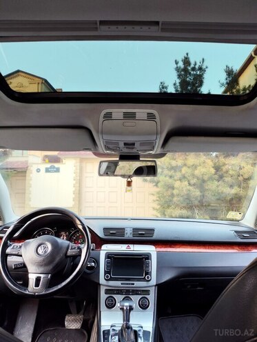 Volkswagen Passat 2010, 200,000 km - 2.0 l - Bakı