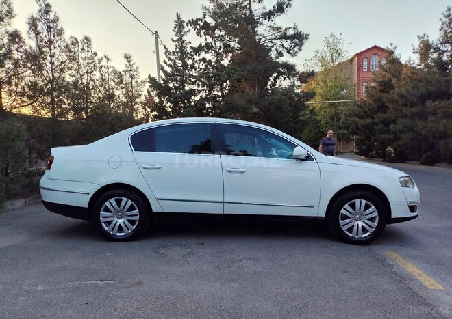 Volkswagen Passat 2010, 200,000 km - 2.0 l - Bakı