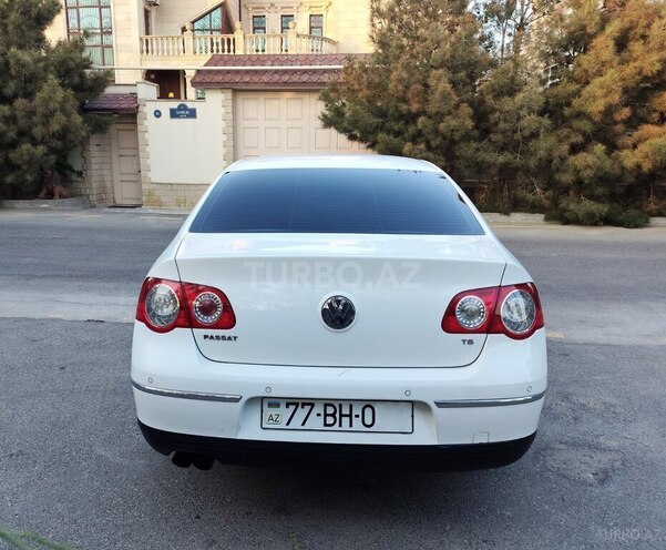 Volkswagen Passat 2010, 200,000 km - 2.0 l - Bakı