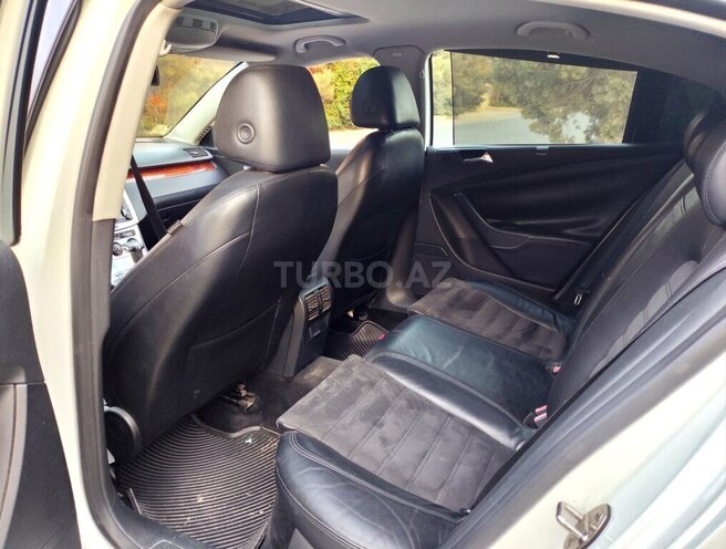 Volkswagen Passat 2010, 200,000 km - 2.0 l - Bakı