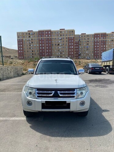 Mitsubishi Pajero 2008, 190,000 km - 3.0 l - Bakı