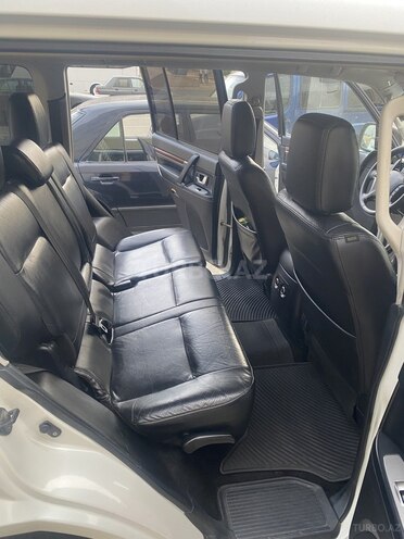 Mitsubishi Pajero 2008, 190,000 km - 3.0 l - Bakı