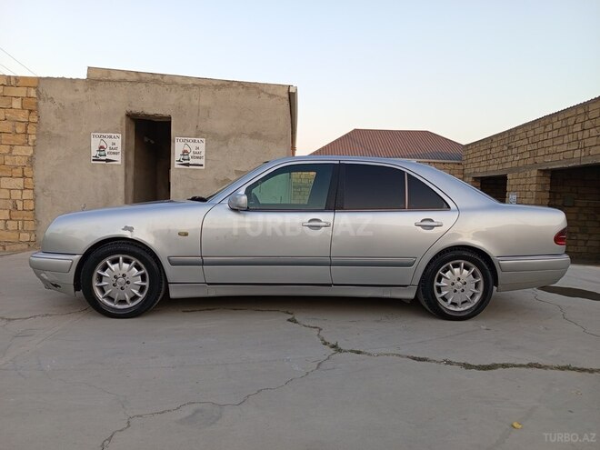 Mercedes E 220 d 1998, 615,750 km - 2.2 l - Bakı
