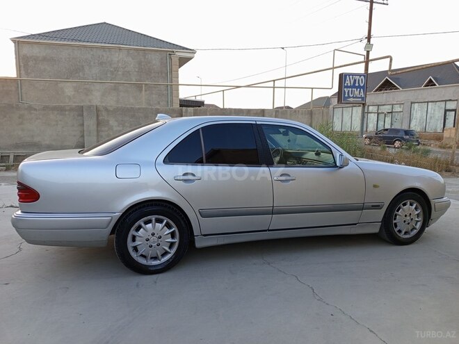 Mercedes E 220 d 1998, 615,750 km - 2.2 l - Bakı