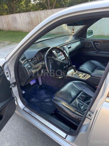 Mercedes E 320 2001, 470,000 km - 3.2 l - Balakən