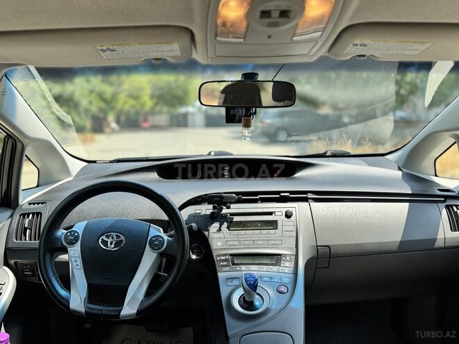 Toyota Prius 2011, 225,800 km - 1.8 l - Bakı