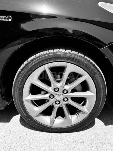 Toyota Prius 2011, 225,800 km - 1.8 l - Bakı