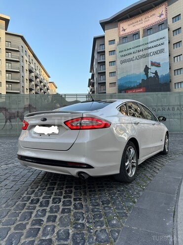 Ford Fusion (North America) 2015, 275,198 km - 2.0 l - Bakı