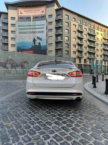 Ford Fusion (North America) 2015, 275,198 km - 2.0 l - Bakı