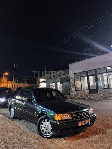 Mercedes C 240 1997, 281,857 km - 2.4 l - Bakı