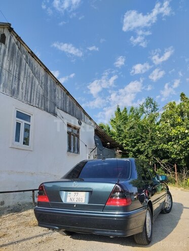 Mercedes C 240 1997, 281,857 km - 2.4 l - Bakı